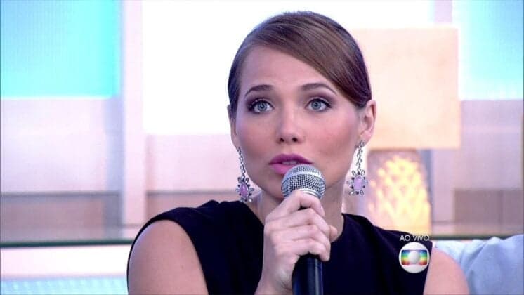 Feminista, Letícia Colin defende a prostituição em Segundo Sol: "Profissão saudável"