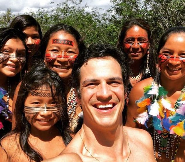 Mateus Solano surpreende internet com boa forma