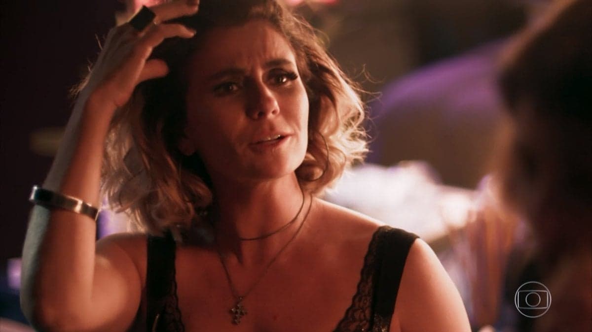 Luzia (Giovanna Antonelli) em Segundo Sol (Foto: Reprodução/Globo) Luzia (Giovanna Antonelli) em Segundo Sol (Foto: Reprodução/Globo)