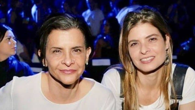 Marina Lima celebra cinco anos de namoro com advogada: "Amo muito"