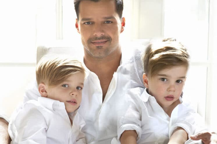 Ricky Martin surpreende e fala sobre filhos gêmeos