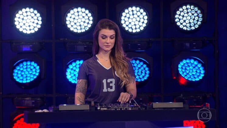 DJ gata do Central da Copa, Bárbara Labres abre o jogo e fala sobre brincadeiras machistas: "Piadas não me intimidam''