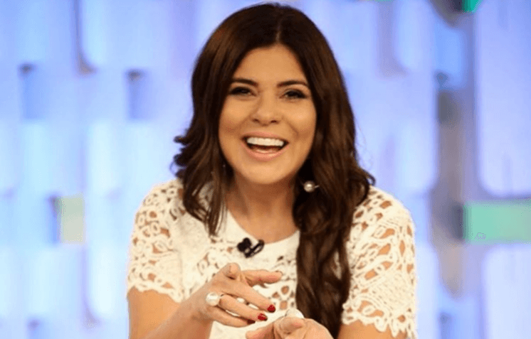 Após polêmicas, Mara Maravilha assina contrato, fatura alto e vira garota-propaganda da Netflix