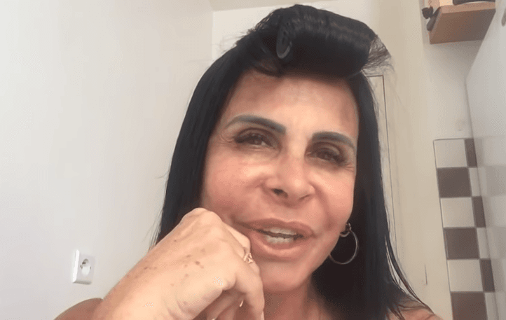 Gretchen dá dica inusitada para ansiosos: ‘Um babadinho antes de dormir, dá uma canseirinha e você dorme feliz’