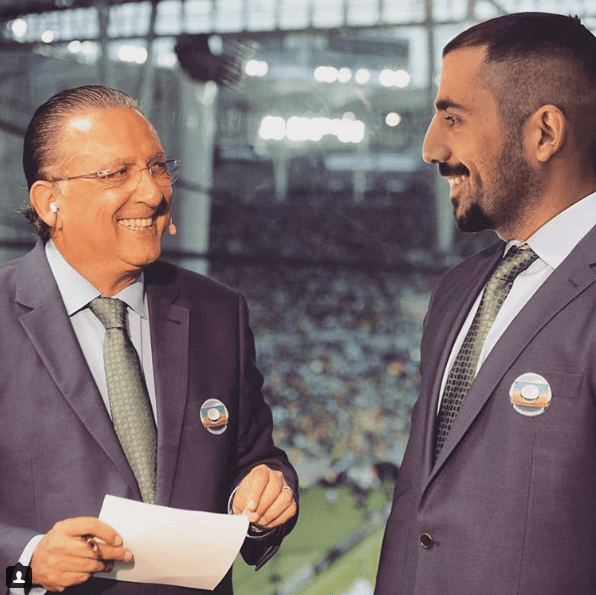 Sírio, Kaysar torce para o Brasil e posta foto "com" Galvão