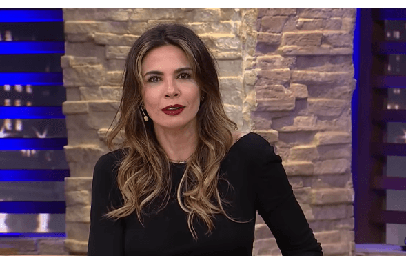 Luciana Gimenez no Luciana By Night (Foto: Reprodução/RedeTV)