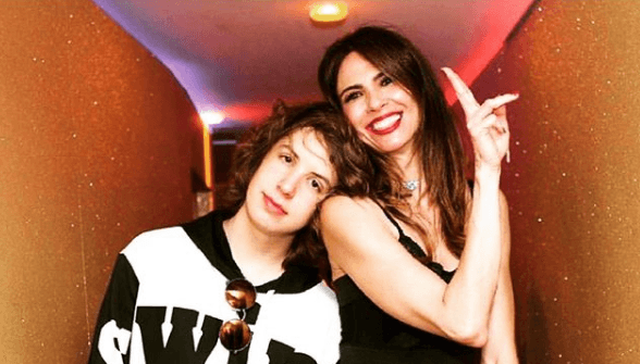 Lucas Jagger, filho de Luciana Gimenez, fala sobre a fama de azarado do pai e sobre briga com filho de Galvão Bueno