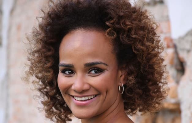 Luciana Mello emagrece muito e surpreende com antes e depois; confira