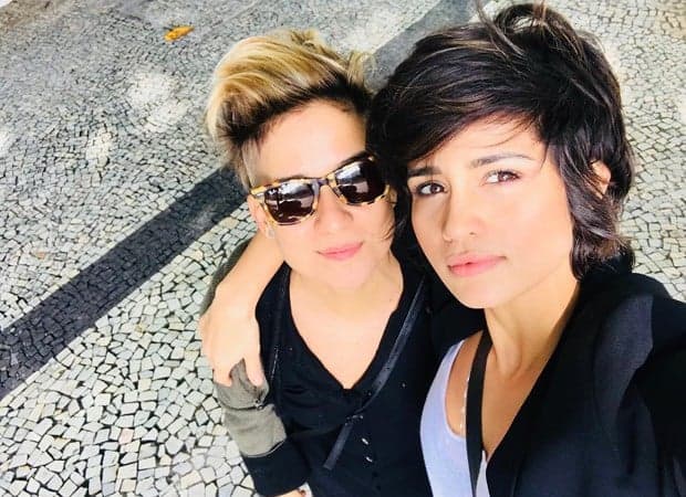 Nanda Costa diz porque escondeu namoro com outra mulher por tanto tempo e dá detalhes do primeiro encontro