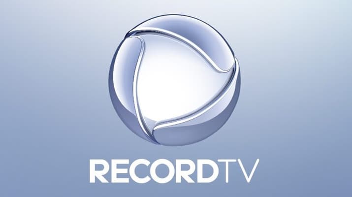 Enquanto medalhões recusam ficar na Record, ex-global renova contrato com a emissora