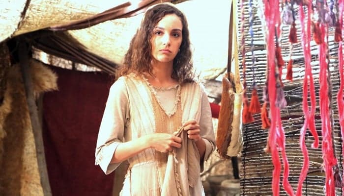 Estreia da minissérie Lia aumenta audiência da Record