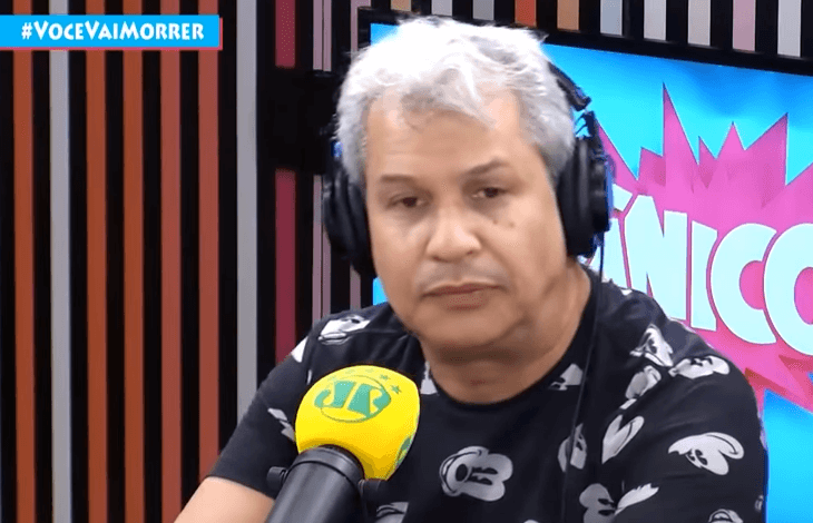 Sikêra Jr. pede perdão de coração às feministas: ‘Brincadeira de mau gosto’