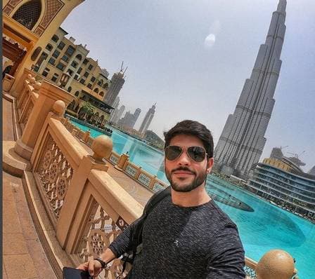 Lucas Fernandes em Dubai (Foto: Reprodução/Instagram) Lucas Fernandes em Dubai (Foto: Reprodução/Instagram)