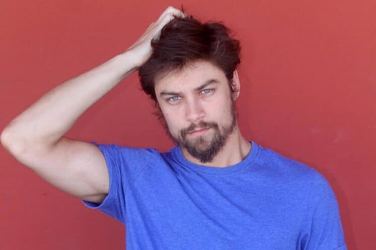 Raphael Sander será Anjo Gabriel em novela Jesus da Record