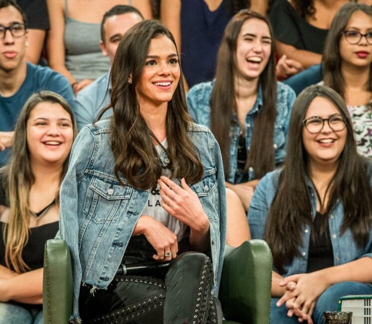 Bruna Marquezine fala sobre desejo de ser mãe: "Muita vontade"