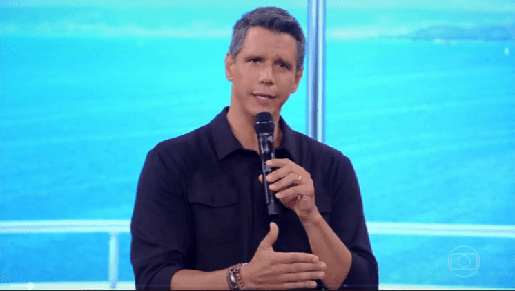 Marcio Garcia publica foto do filho sem roupa e é detonado na web