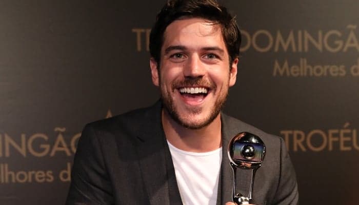 Marco Pigossi abre o jogo após trocar Globo por Netflix e diz se volta para a emissora