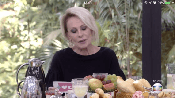 Ana Maria Braga parabeniza ator que já morreu e dispara: "Feliz aniversário"