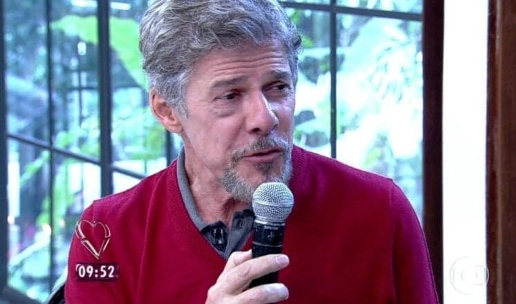 Mesmo depois da demissão, José Mayer ainda é visto na Globo
