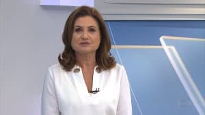 Artur Almeida é homenageado pela colega Isabela Scalabrini (Foto: Reprodução)