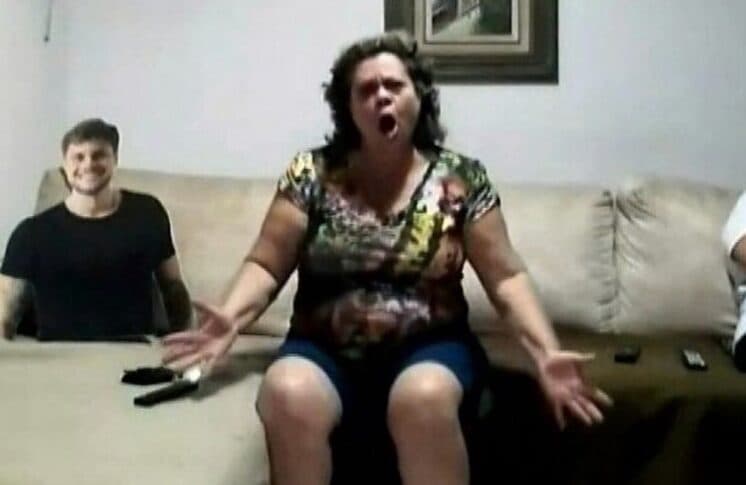 Breno se casa com Paula e mãe do ex-BBB se desespera: "Lascou, deu ruim"