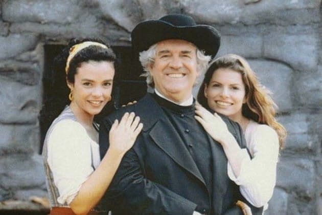 Há 23 anos, SBT finalizava novela repleta de atores da Globo com entrada de vilã no meio