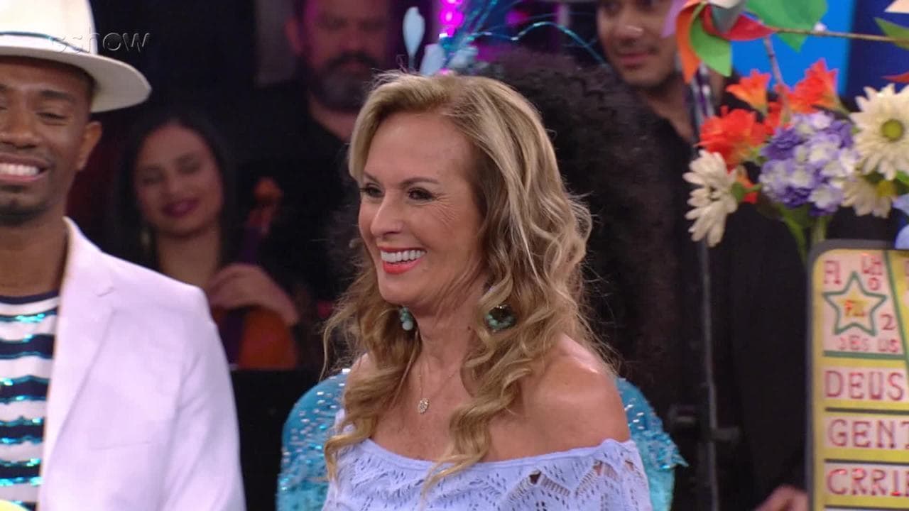 Helô Pinheiro, a eterna Garota de Ipanema (Foto: Reprodução/GloboPlay) Helô Pinheiro, a eterna Garota de Ipanema (Foto: Reprodução/GloboPlay)