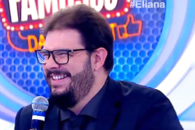 Rodrigo Fernandes no Famosos da Internet (Foto: Reprodução/SBT)