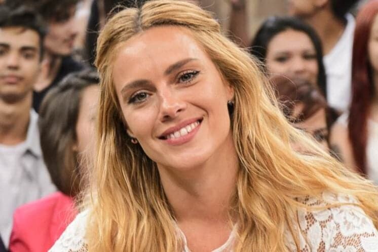 Carolina Dieckmann celebra retorno a TV e fala da rotina corrida entre Miami e o Rio de Janeiro