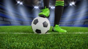 Jogadores de futebol da seleção como Ronaldo Fenômeno e Romário já se envolveram com travestis e transexuais (Foto: Reprodução)