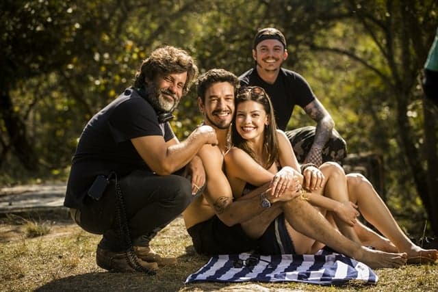 Espelho da Vida: saiba com quem Alain e Cris ficarão no final da novela