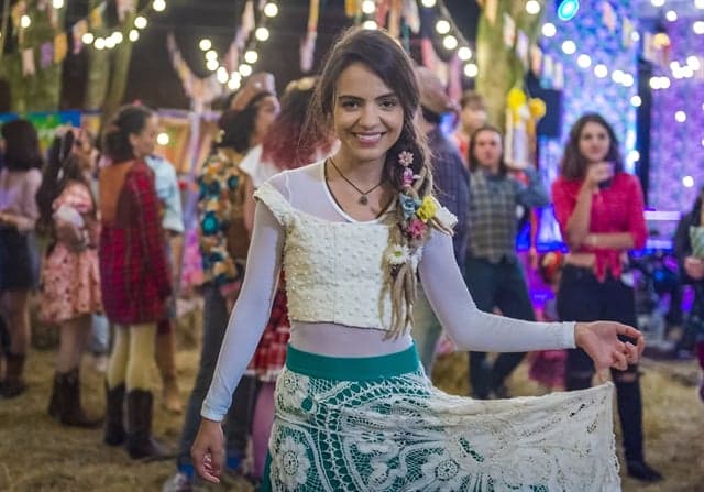 Atriz de Malhação desistiu de ser cantora e psicóloga: "Não podemos fugir do destino"
