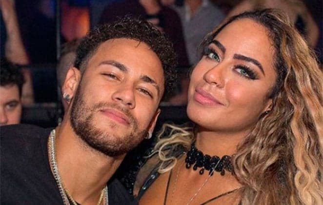 Irmã de Neymar, Rafaella Santos, assume namoro com jogador de futebol