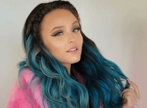 Larissa Manoela abre o jogo, diz que recebeu proposta da Globo e conta até quando fica no SBT