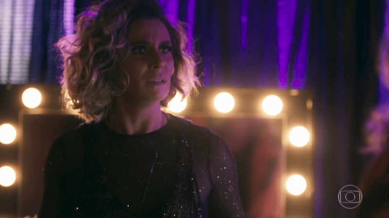Luzia (Giovanna Antonelli) em cena de Segundo Sol (Foto: Reprodução/Globo)