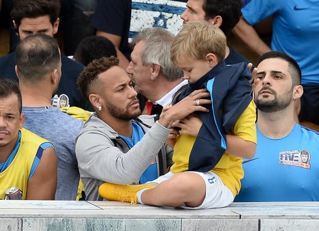 Prodígio? Filho de Neymar perde campeonato de futebol, se diz arrasado e mãe do garoto desabafa
