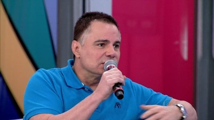Escalado para "salvar" Deus Salve o Rei, Ricardo Linhares explica mudanças na trama e elogia autor titular