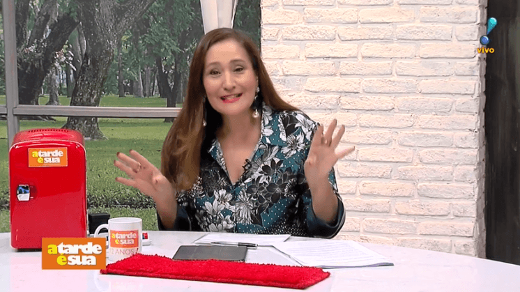 Sonia Abrão inicia programa de forma diferente e surpreende telespectadores