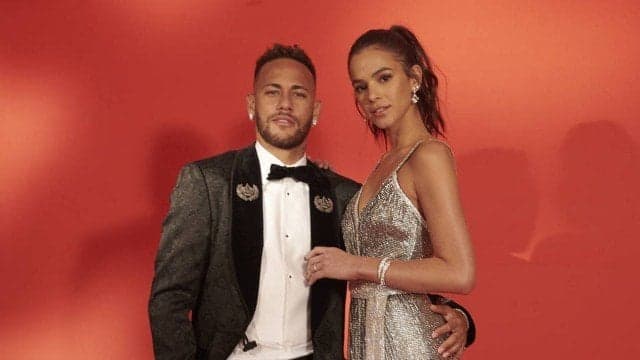 Confira os melhores momentos da festa de Bruna Marquezine feita por Neymar