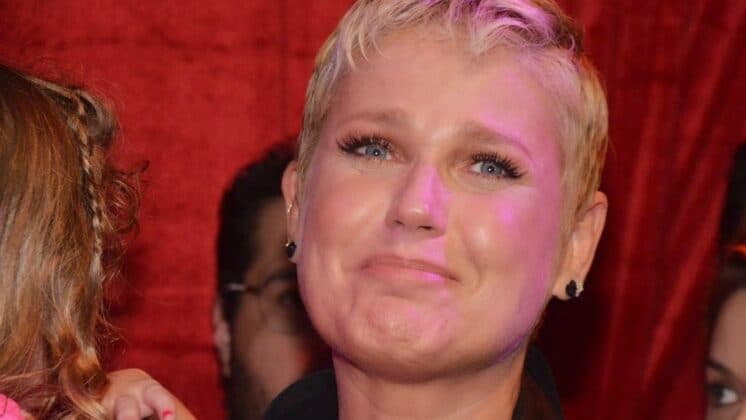 Polêmica de filme com criança causa nova dor de cabeça para Xuxa