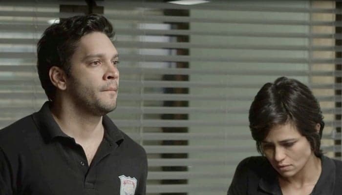 Ionan (Armando Babaioff) e Maura (Nanda Costa) em cena de Segundo Sol (Foto: Ionan (Armando Babaioff) e Maura (Nanda Costa) em cena de Segundo Sol (Foto: