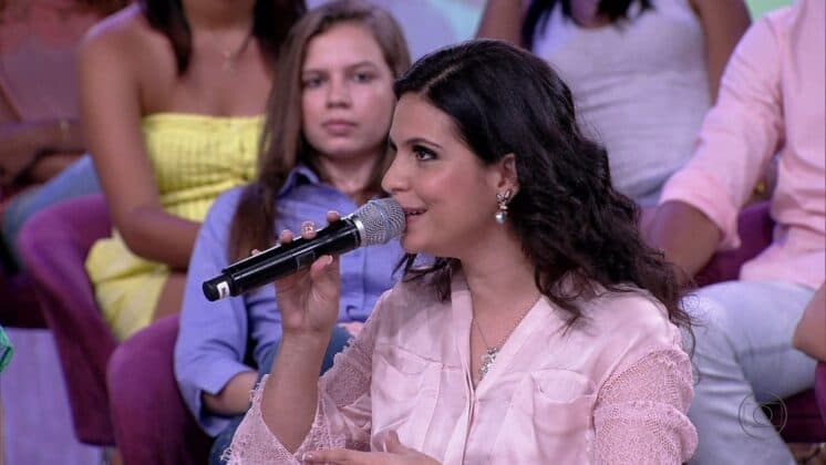 Após declarações polêmicas, Aline Barros é processada por motivo inesperado