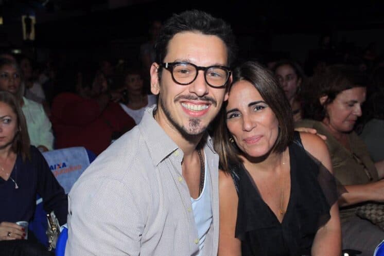 Ex-namorado de Cleo Pires surpreende e manda recado para a sogra