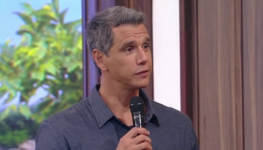 Irmão de Márcio Garcia se descontrola, ataca Anitta e Globo e dispara: “Rede Esgoto” (Foto: Divulgação) Irmão de Márcio Garcia se descontrola, ataca Anitta e Globo e dispara: “Rede Esgoto” (Foto: Divulgação)