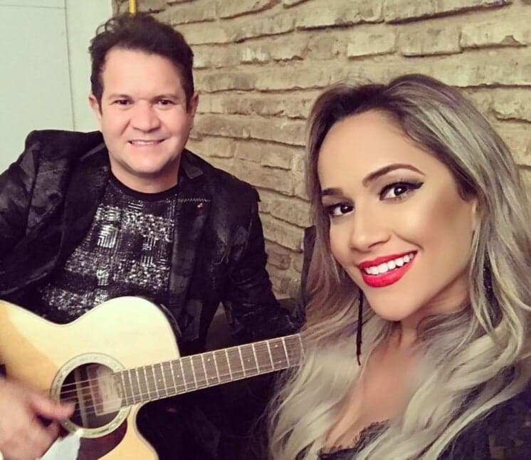 Ex-Calypso vai ao The Voice, nenhuma cadeira vira para ela e climão toma conta