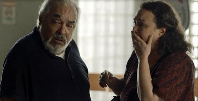 Segundo Sol: Agenor volta a perder a cabeça e surta ao flagrar Nice com outro homem
