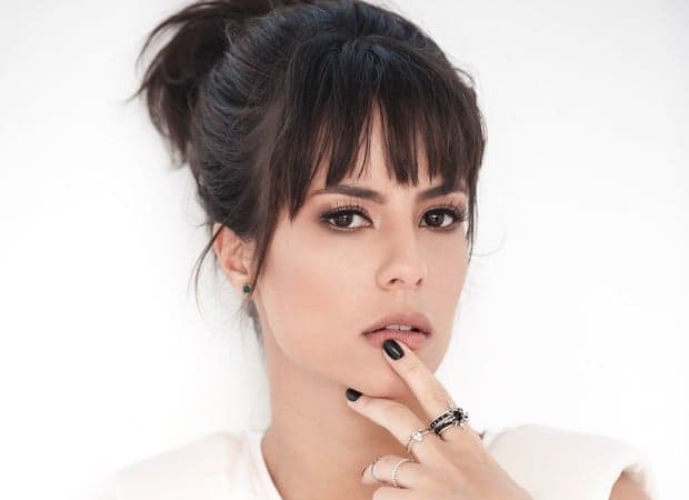 Andreia Horta estreia como apresentadora e fala sobre a oportunidade