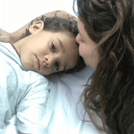 Filho de Bárbara Borges desmaia, causa é desconhecida e ela desabafa: "Chorei muito"