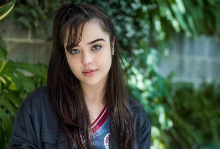 Elogiada em O Outro Lado do Paraíso, Bella Piero comemora papel em Malhação