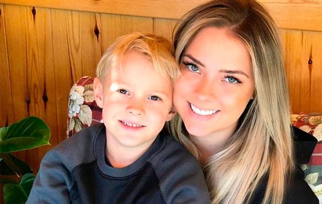 Ex de Neymar, Carol Dantas celebra 25 anos e se emociona com surpresa organizada pelo atual namorado